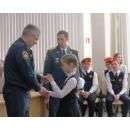 Генерал вручил малышам кадетские удостоверения 