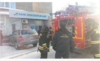 Из-за задымления эвакуированы сотрудники банка Левобережный в Бердске