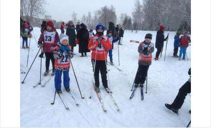 Школьники Бердска на лыжах соревновались за призы «Пионерской правды»
